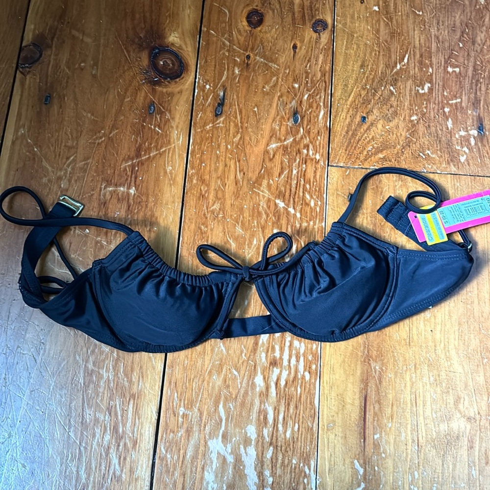 Bikini top NWT - 4 for 20!💋